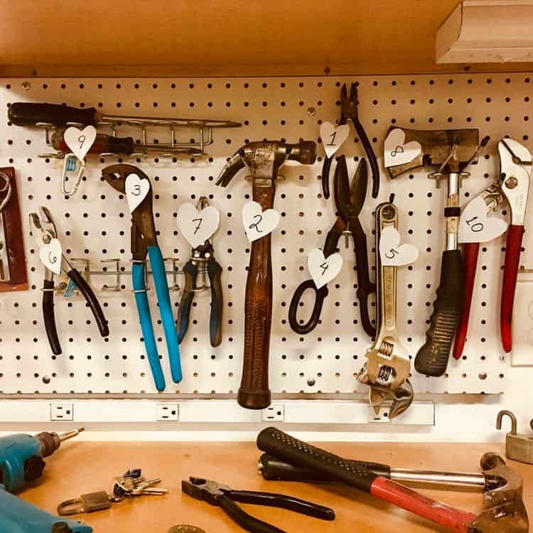 how to clean tools